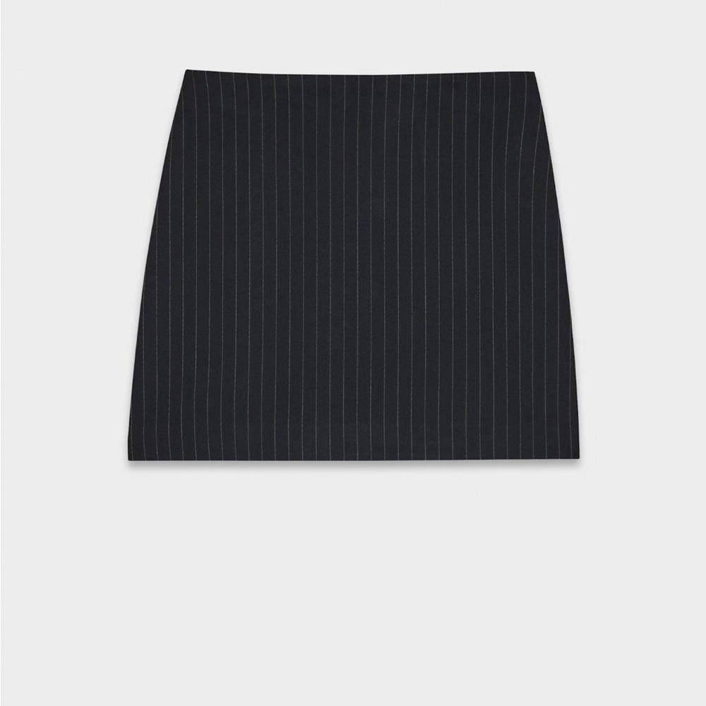 BNWT Aritzia Wilfred Classic Mini Skirt